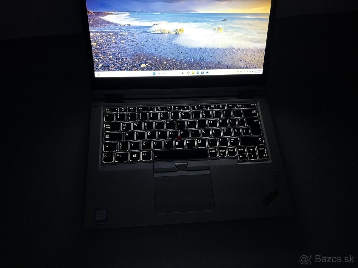 #030 - Lenovo Yoga 370/2v1/i5/256GB/W11 - 8