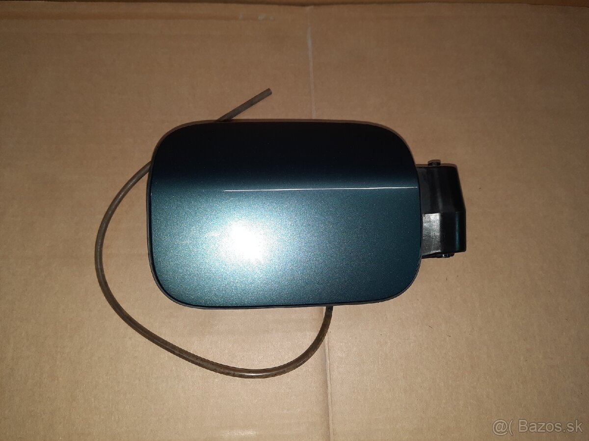 dvierka nádrže paliva Superb 2 - 8