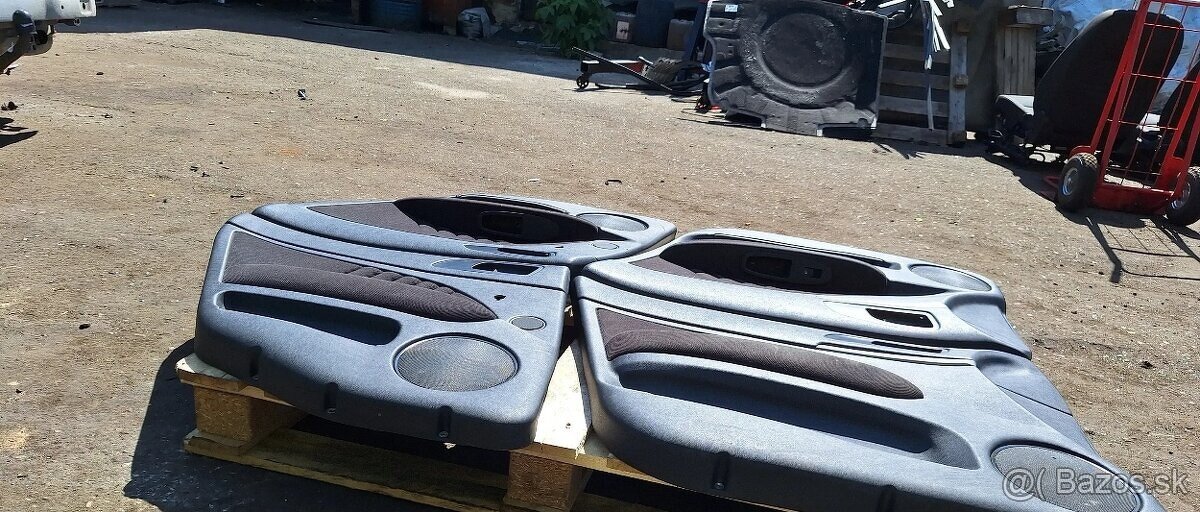 Predám sedadlá, tapacíry a interiér na ALFA ROMEO 159. - 8