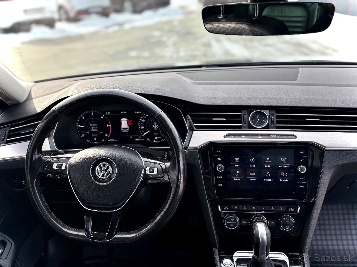Volkswagen Passat 2.0 TDI - 8