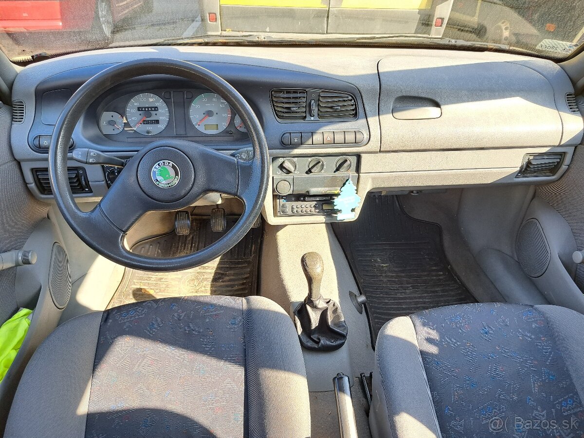 FELICIA 1.3 50kw 1999 - 8