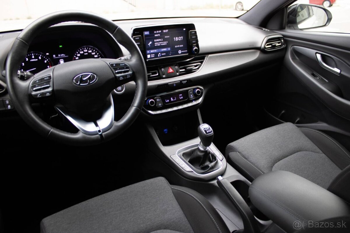 Hyundai i30 1.5 T-GDi mHEV iMT Play - 8