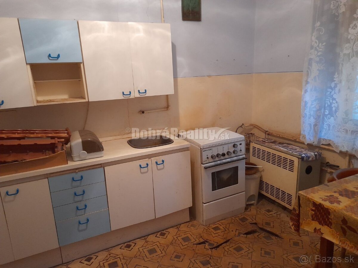 Rodinný dvojdom Zemné - 8