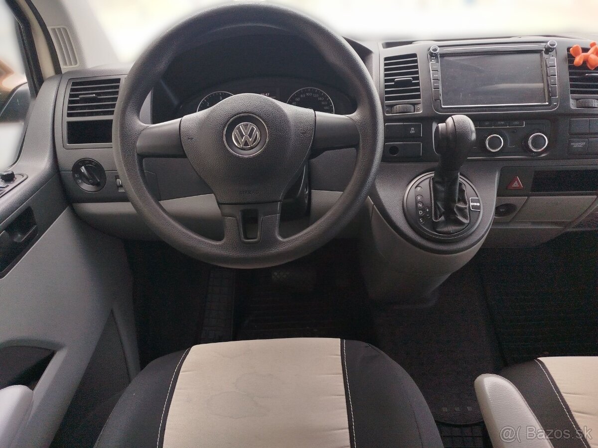 VW T5.1 Caravelle long 2.0TDI 103kW, DSG , 9 miest - 8