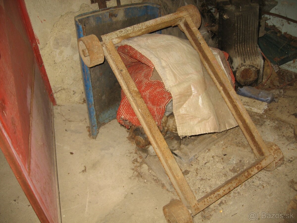 Vozíky na motory. - 8