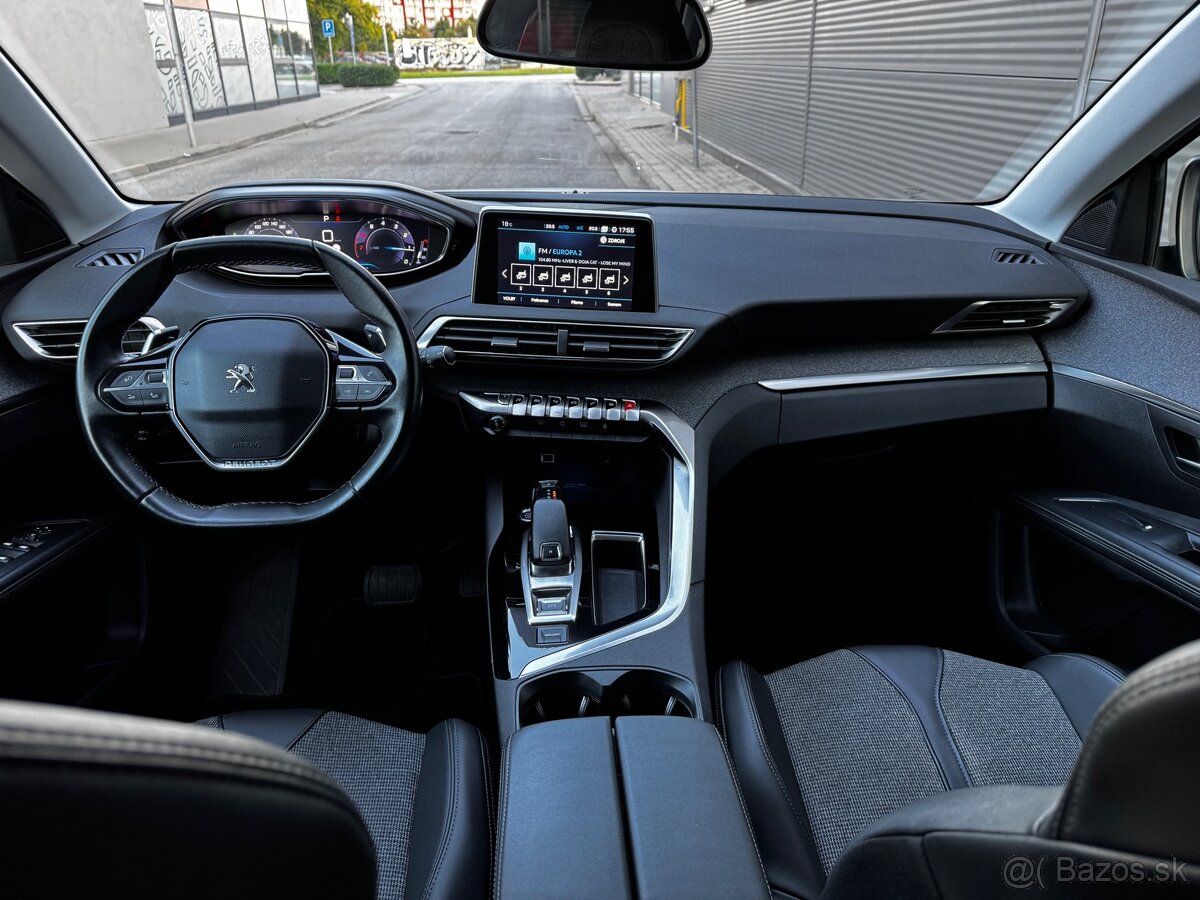 Peugeot 5008 1.2 Puretech Allure 7 miest - 8