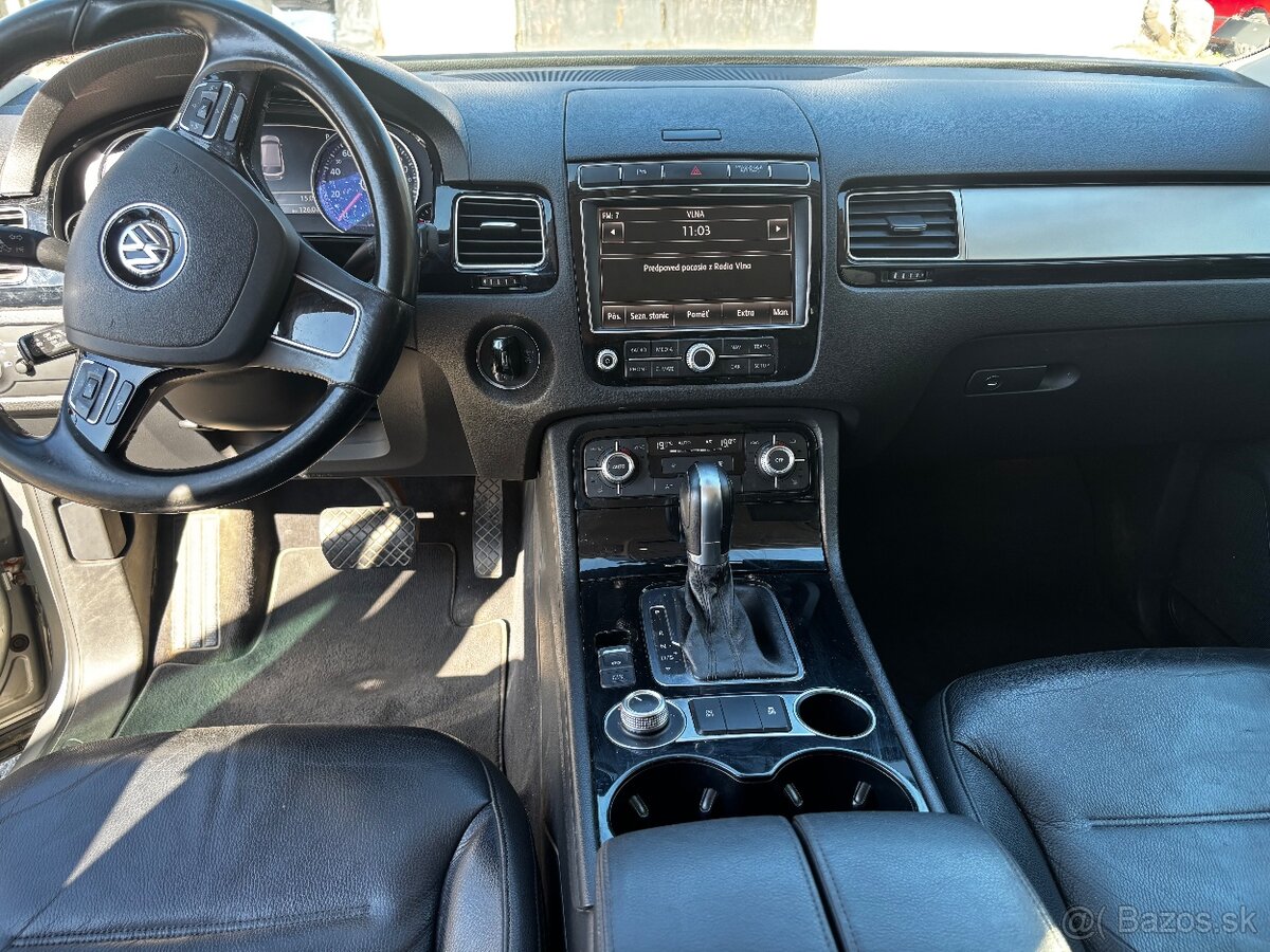 Volkswagen Touareg 3.0 TDI - 8