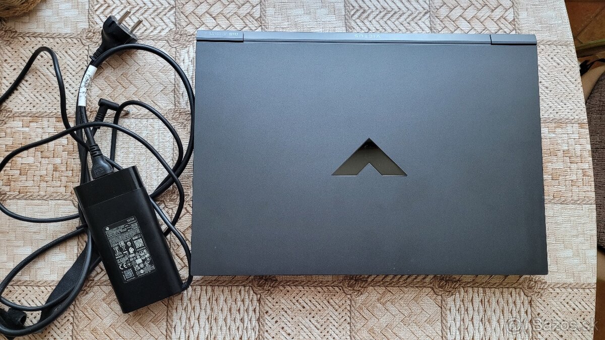 Rezervované Herný, Ryzen 5 5600H, RX 5500M, až 64 GB, až 3TB - 8