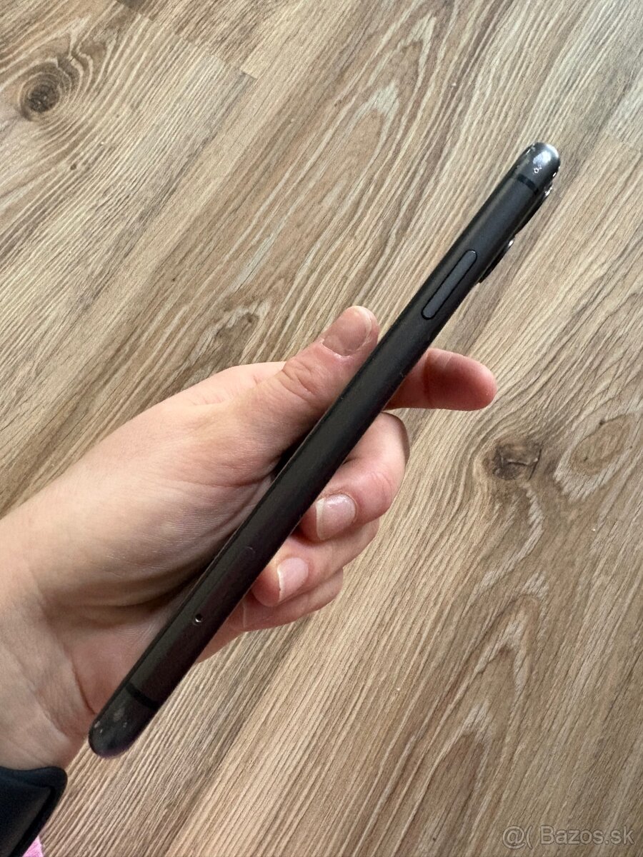iPhone 11 64Gb - 8