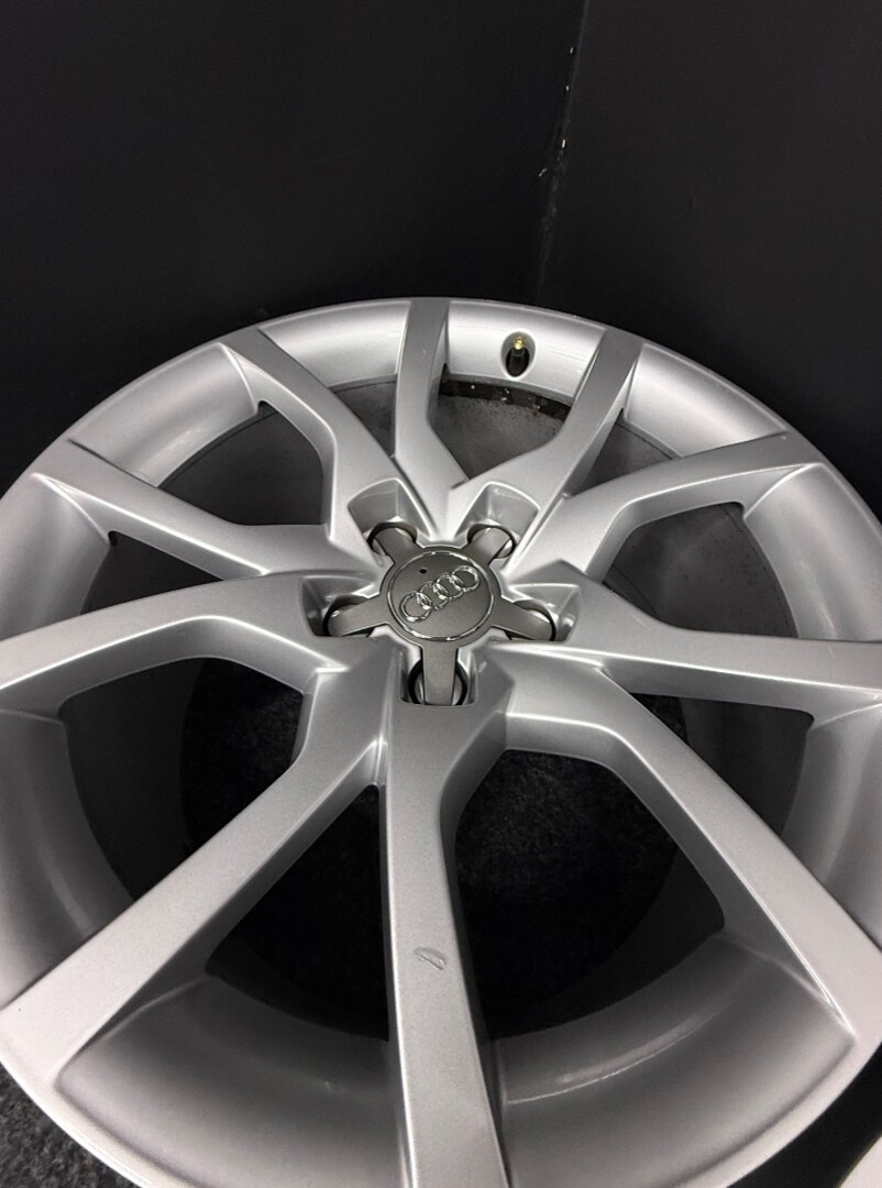 Alu Audi A5 5x112 18” 8T0601025CS - 8