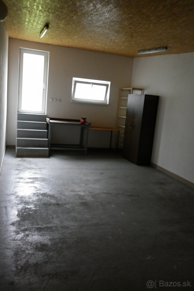 Garáž veľká 29 m2 - 8