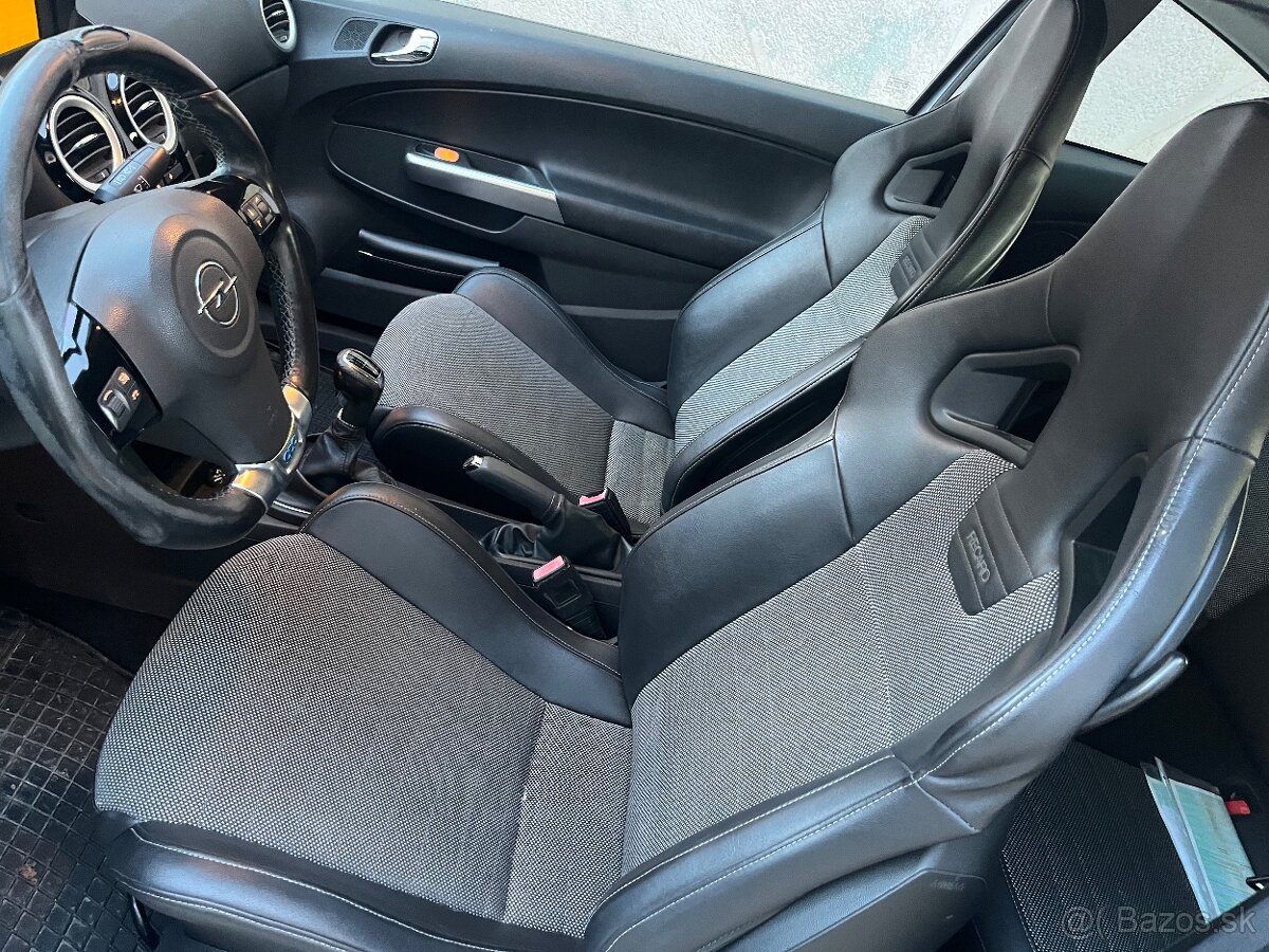 Opel Corsa Opc - 8