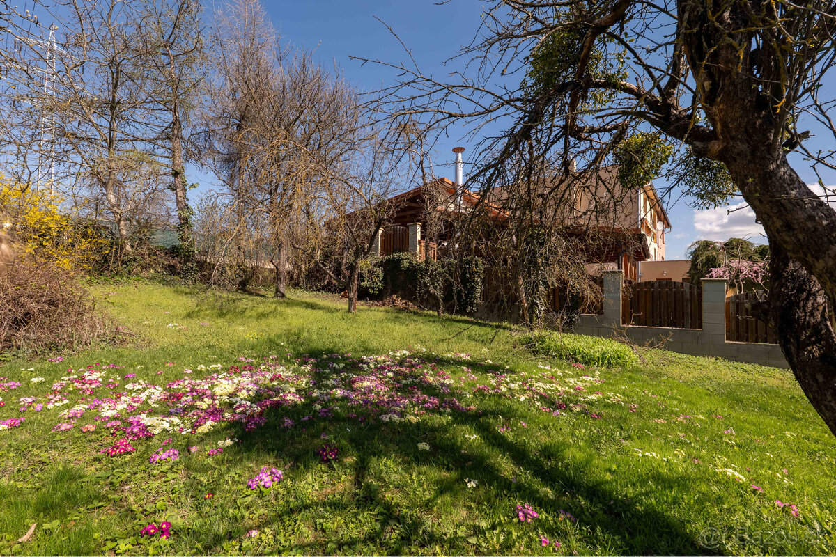 Pozemok s panoramatickým výhľadom | Vencová – Kalvária - 8