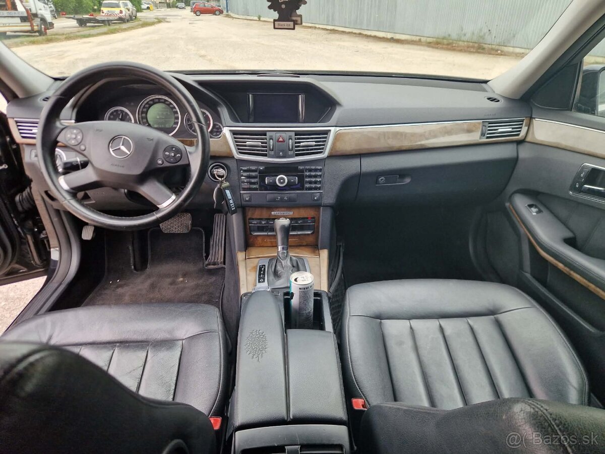 Mercedes-Benz E 250 cdi A/T - 8