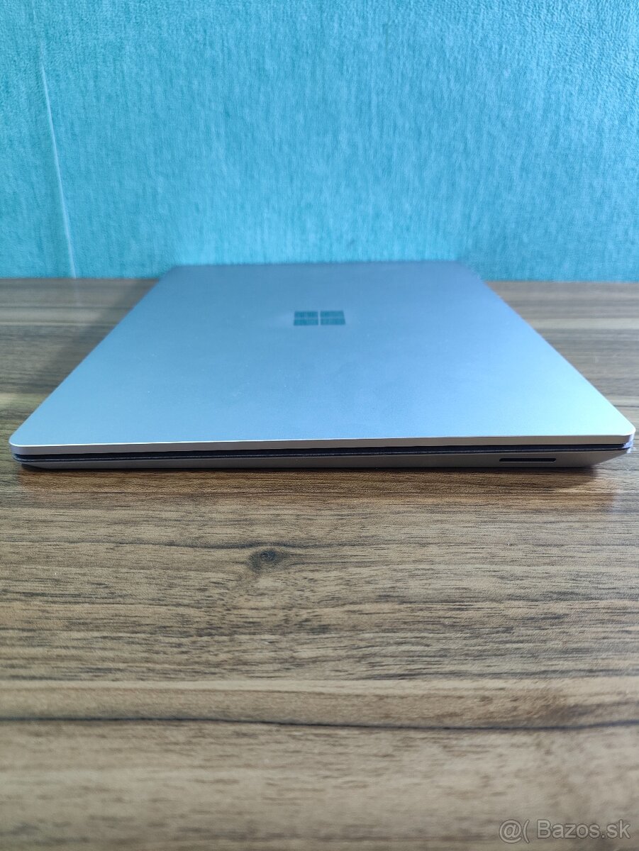 Microsoft Surface Laptop 5 | i5 • 16 GB RAM • 512 GB SSD - 8