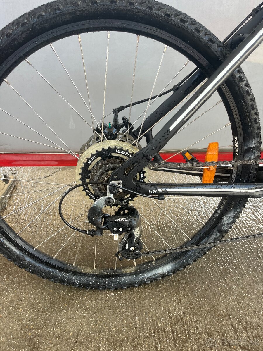 GT Agressor 2.0 - 8