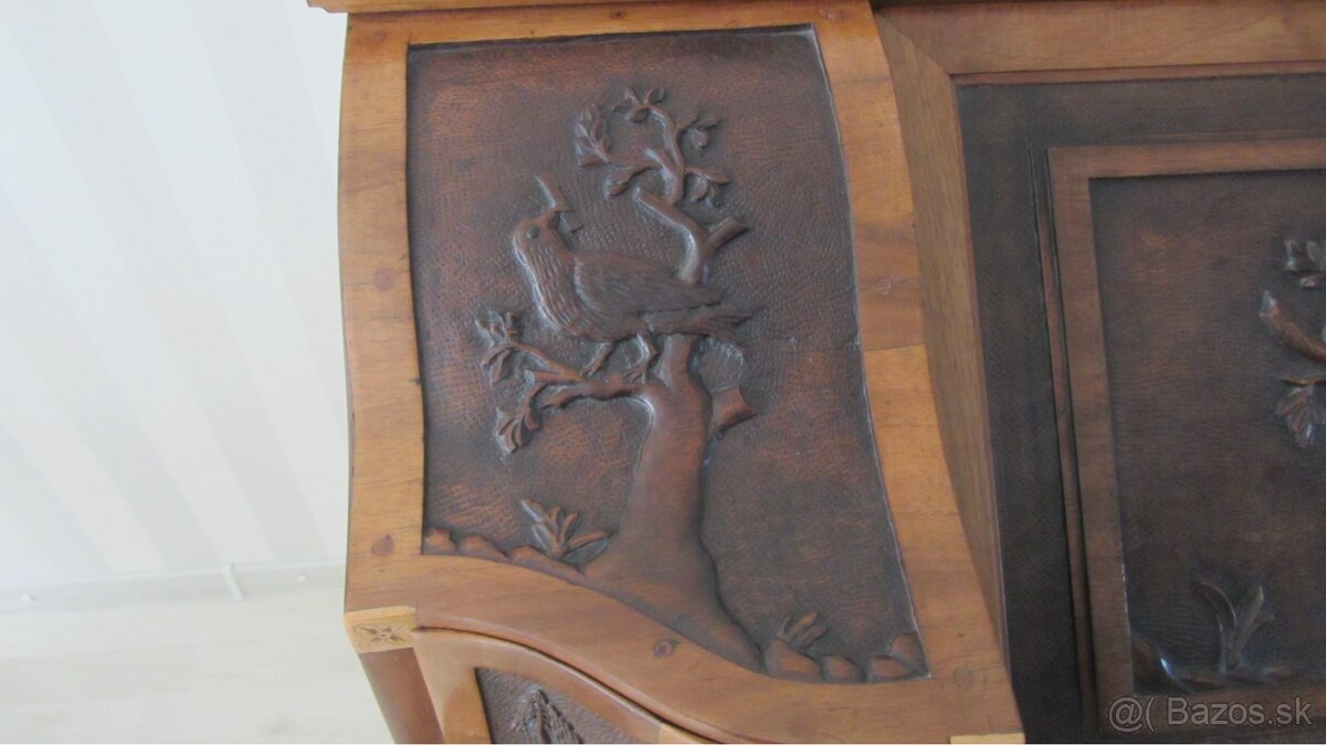 Zreštaurovaná starožitný provinčný sekretár - 8