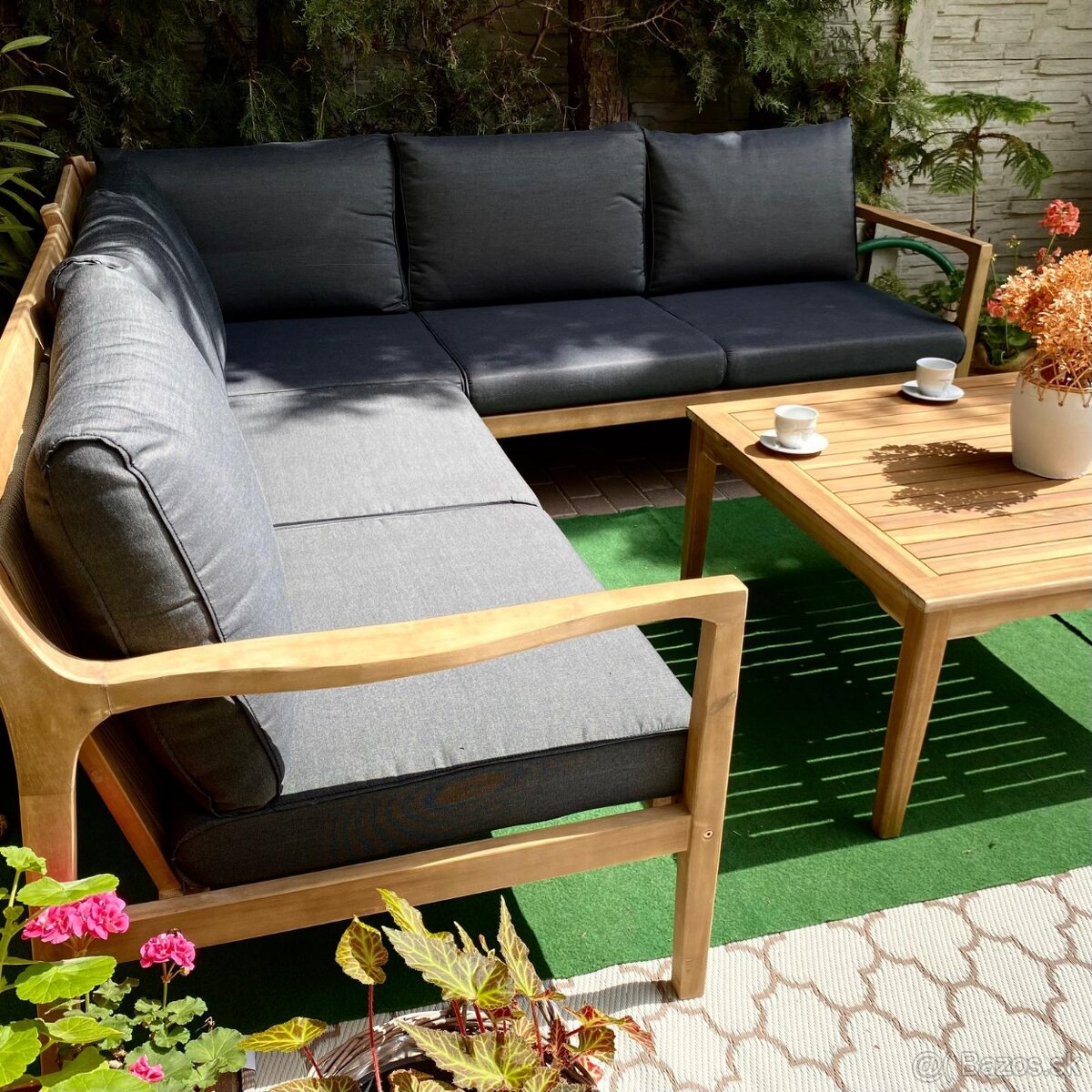 Elegantná sedačka Nora I. - 8