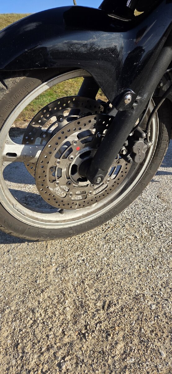 Suzuki V- Strom DL-650; r.v.2010 - 8