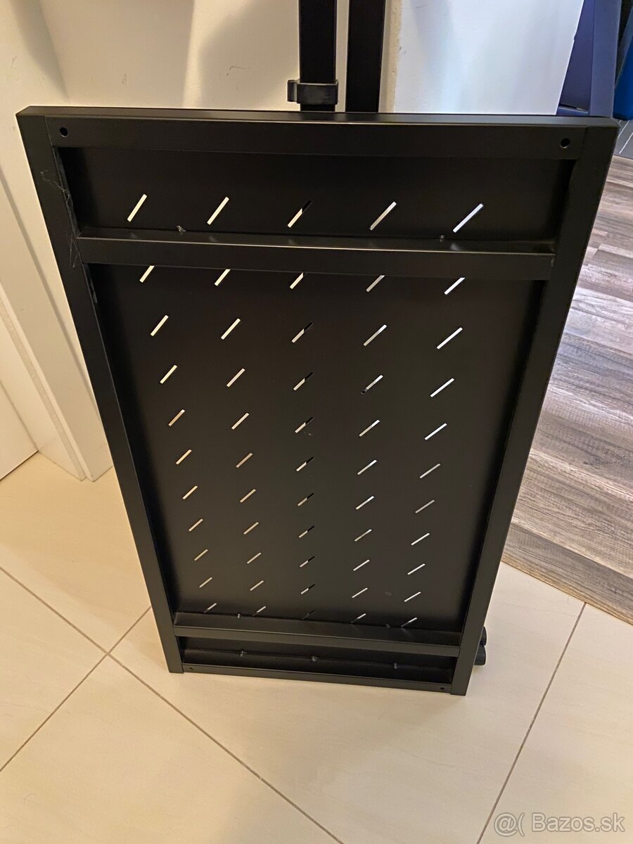 Predám skladací stôl Millenium Quick Table - 8