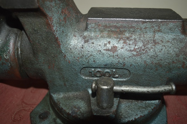 predam kvalitny socialisticky zverak YORK - 8