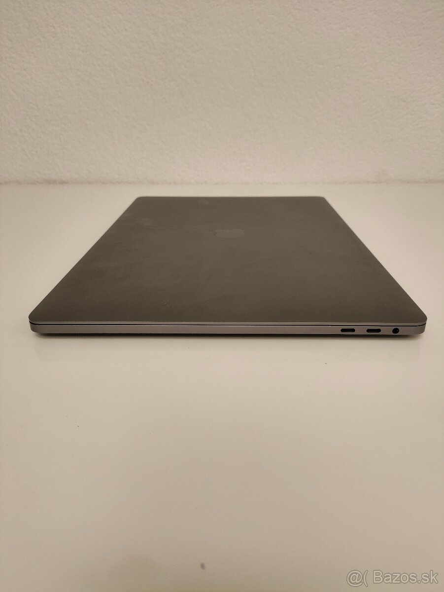MacBook Pro 15 2016 | i7 • 16GB • 256GB 🎁 - 8