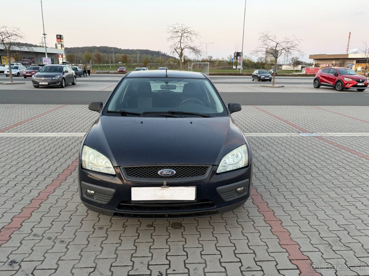 Ford Focus 1.8 TDCi 85kw ČR TZ - 8