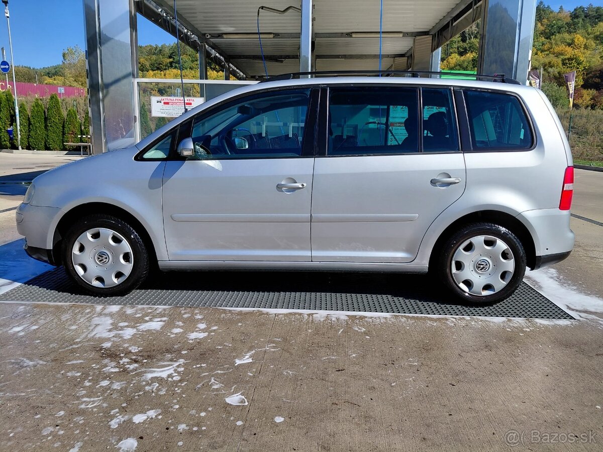 VW Touran 1.9 TDI 77 kW - 8