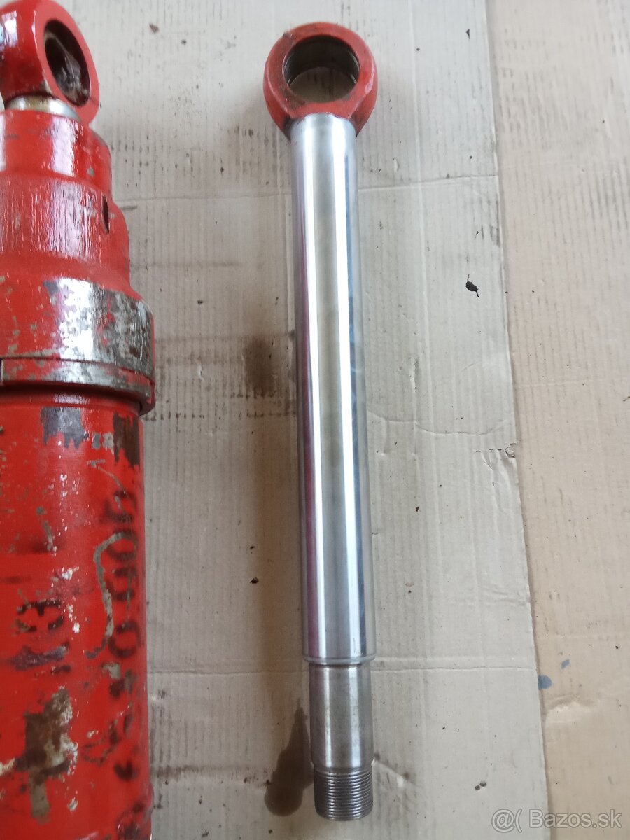 Belarus MTZ hydraulický valec novy - 8