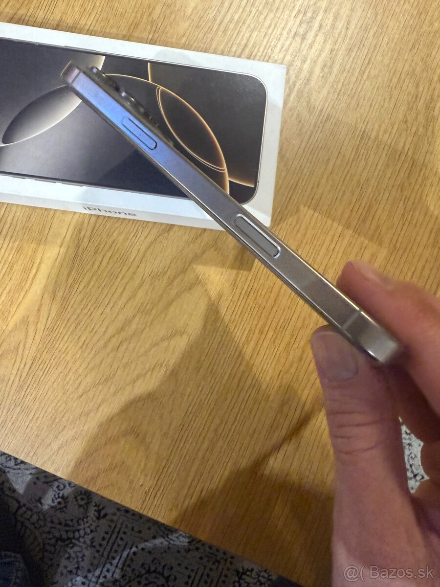 iPhone 16 Pro Max 512 GB - 8