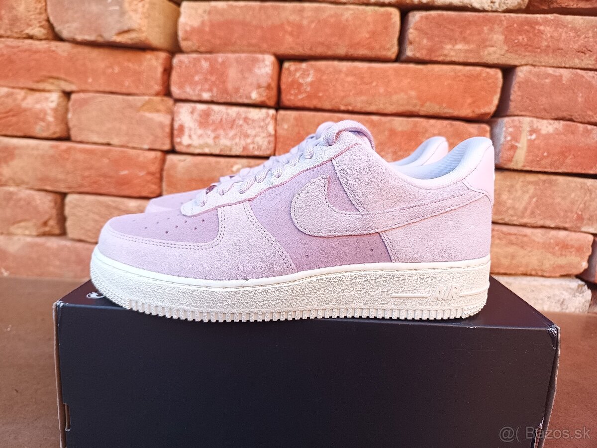 Dámské tenisky Nike Air Force 1, velikost 41 - 8