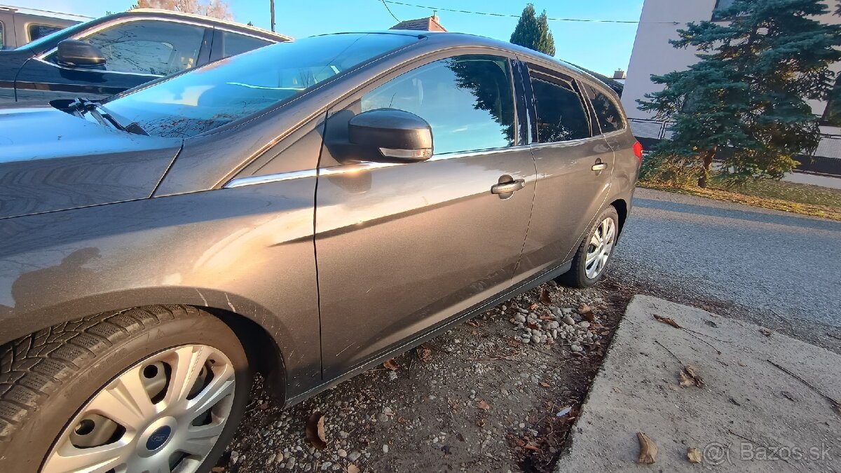 Ford FOCUS - 8