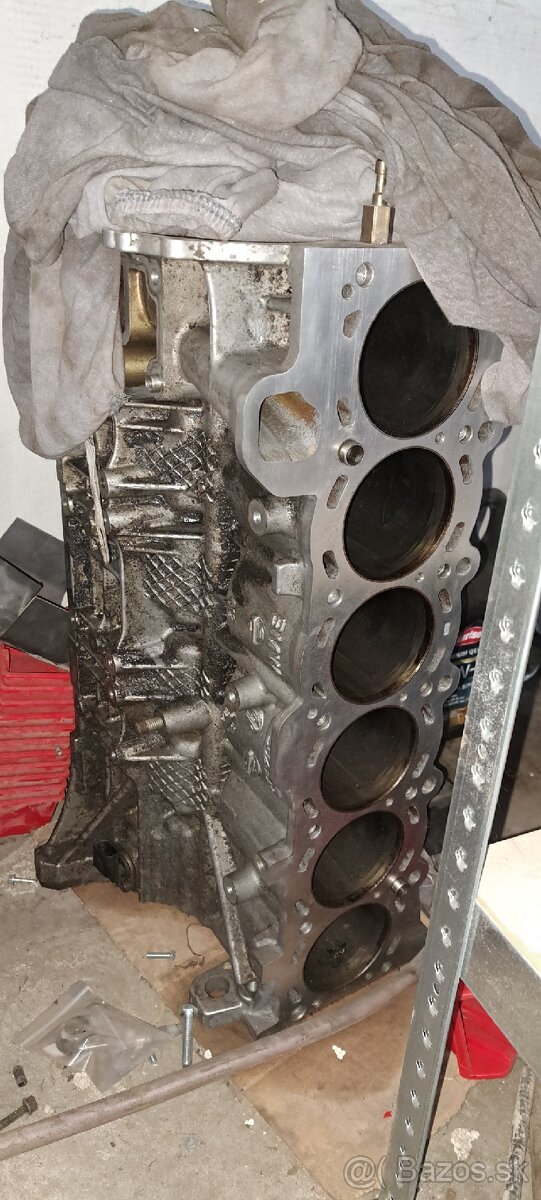 Predám BMW M54B30 motory a diely - 8