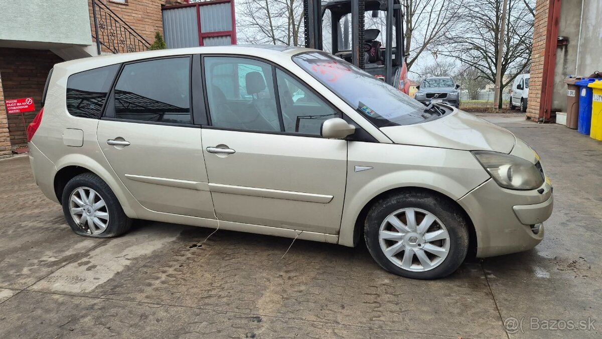 Renault Megane Scenic II 2.0dci 110kw - 8