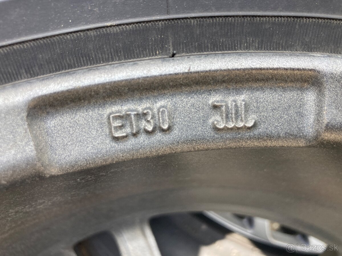 Dezent 18" 5x112 zimné 225/60R18 - 4ks - 8