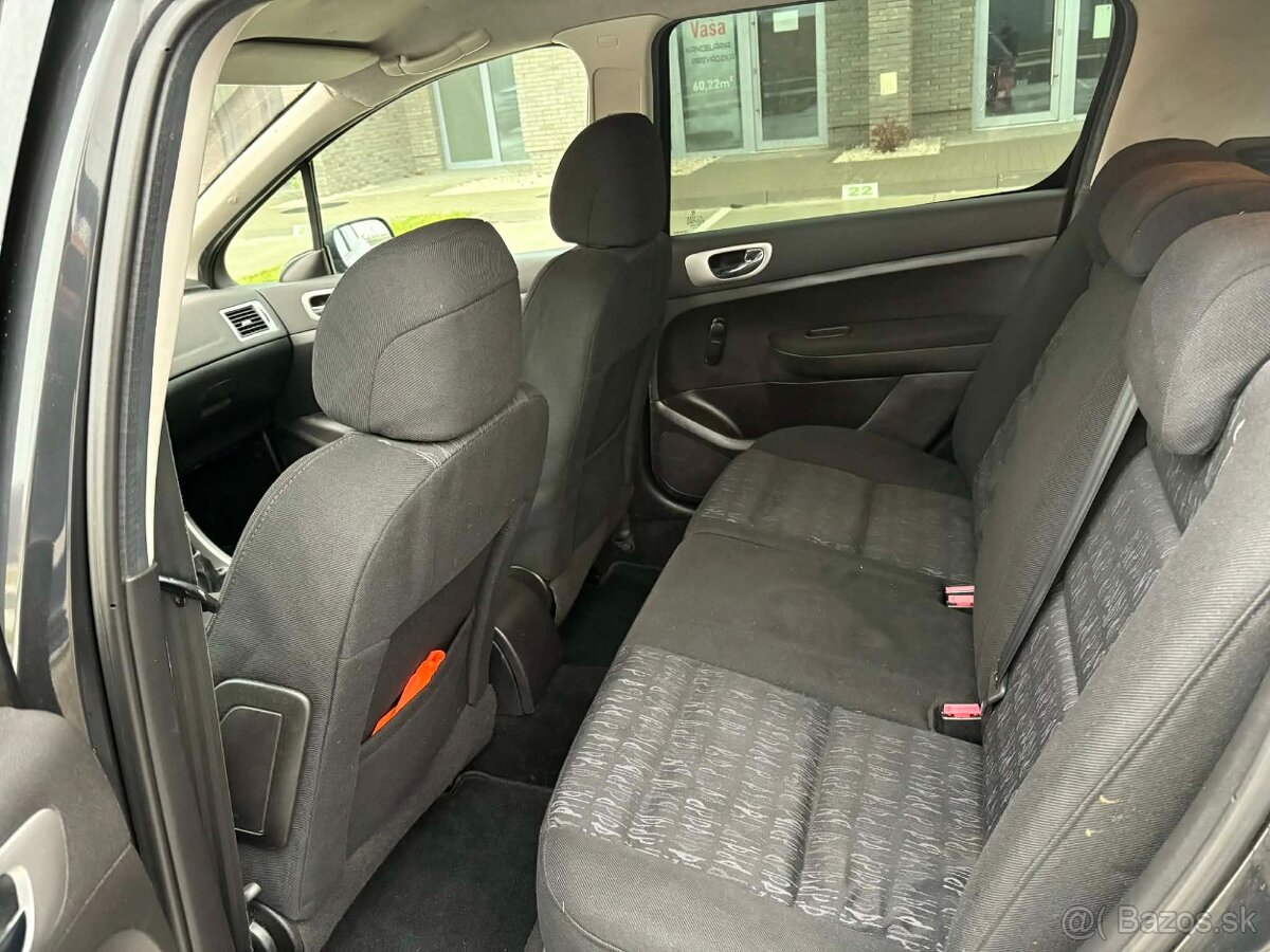 Predám Peugeot 307 1.6.hdi 80kw Rok výroby 2006 stk+ek platn - 8
