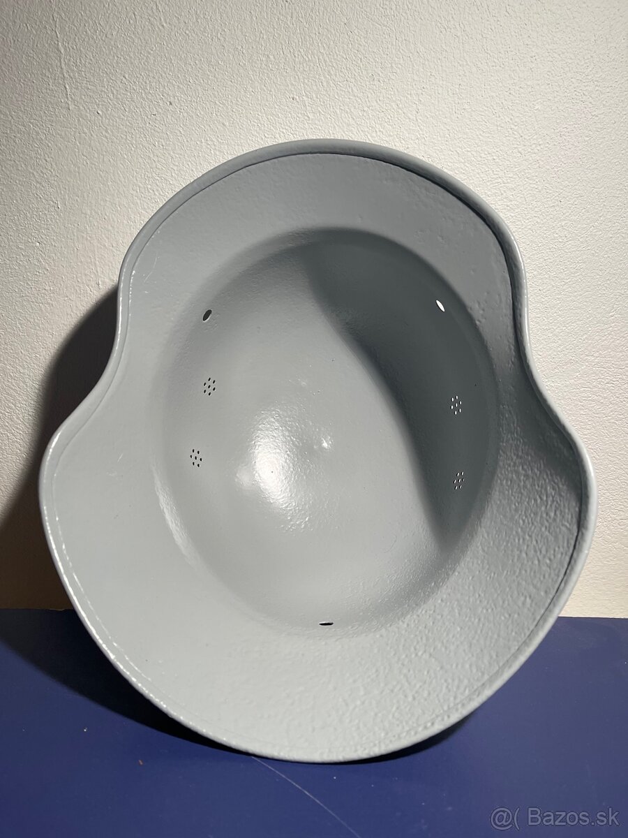 Gladiator helma tretia ríša - 8