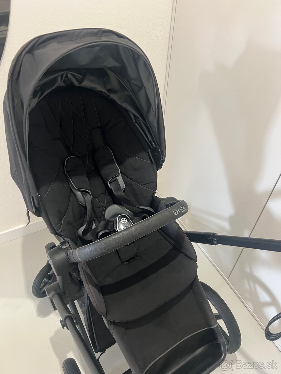 Cybex Priam Black Matt kočík - 8