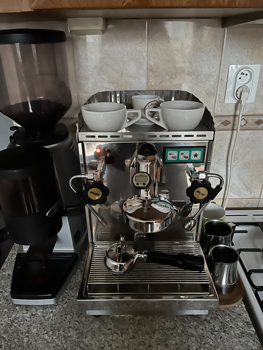 Predám set Kávovar+mlynček - 8