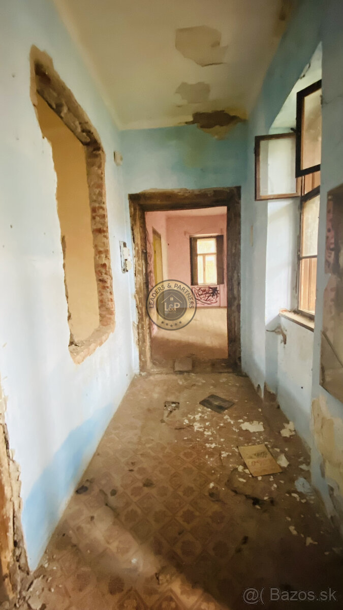 NA PREDAJ starý dom s pozemkom 1600m2 v Maďarsku - 8