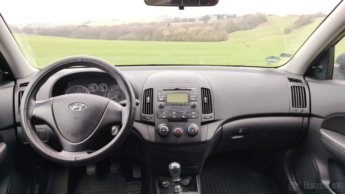 Predám Hyundai i30 1.4 benzín - 8