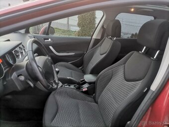 Peugeot 308 SW - 7 miestne - 8