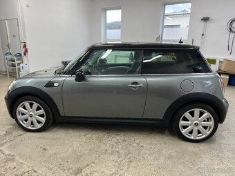 Mini Cooper 1.6i XENONY SERVISKA VYHŘ.SEDADLA ALU KŮŽE - 8