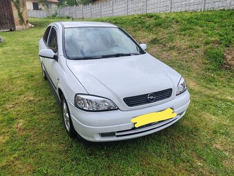 Opel ASTRA - 8