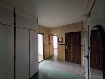 4 IZBOVÝ BYT, ZÁKVAŠOV, NA PREDAJ - 8