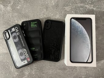 iPhone Xr 64GB, white - 8