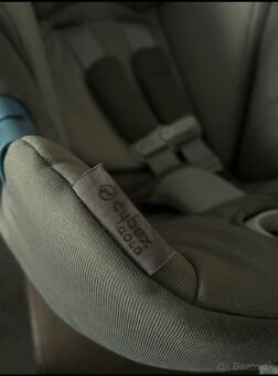 Vajíčko Cybex Atom M I-Size - 8