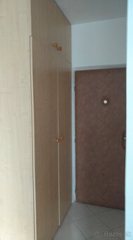 Prenajmem 1-izbový byt v KE pri Auparku - 8