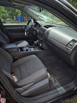 Volkswagen Tuareg 2.5tdi 128kw R.V.2005 - 8