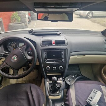 Škoda octavia 2 1.9td - 8